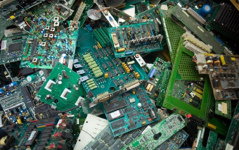 computer motherboard scrap